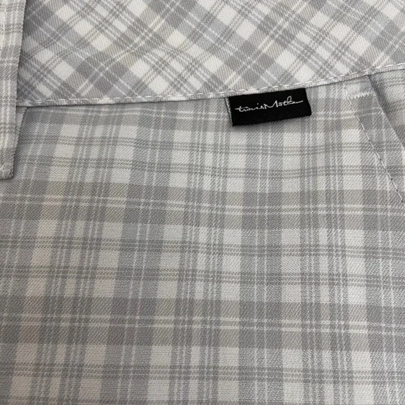 Travis Mathew Men's Gray Plaid Golf Chino Shorts Lightweight Casual Size 36 FLAW - Picture 2 of 9